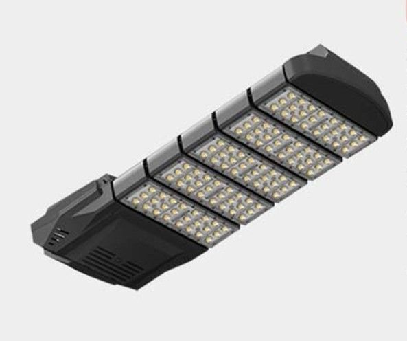 180 LED - lampen, buitenverlichting, led - lampen, 120 dollar.